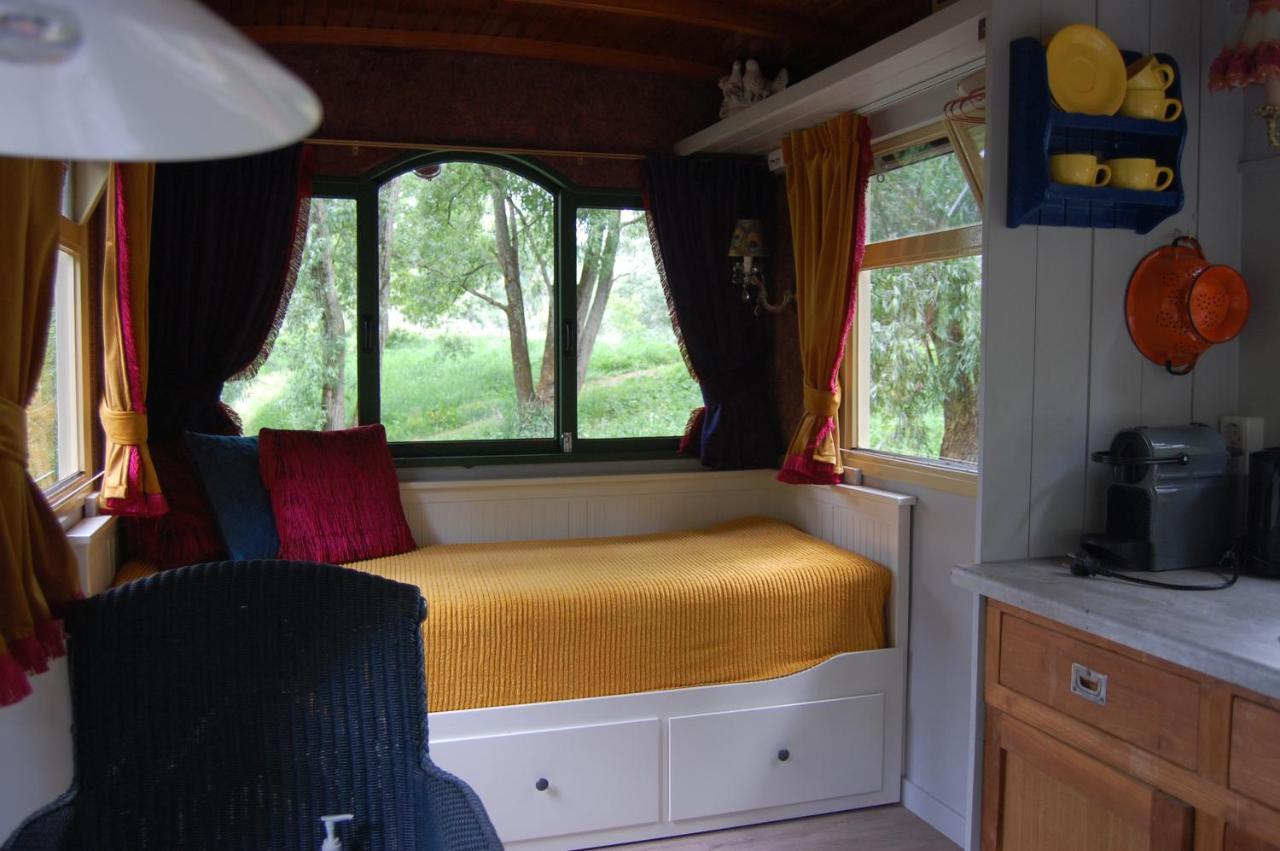 Pipowagen/paardentram Holiday home