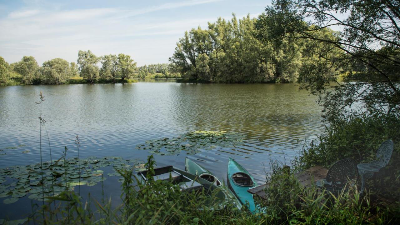 Holiday home Pipowagen/paardentram *